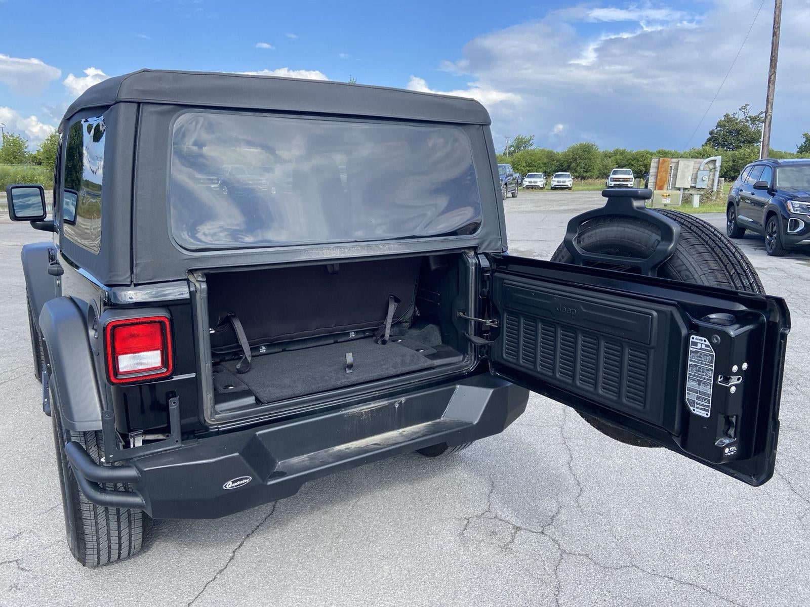 2022 Jeep Wrangler Sport