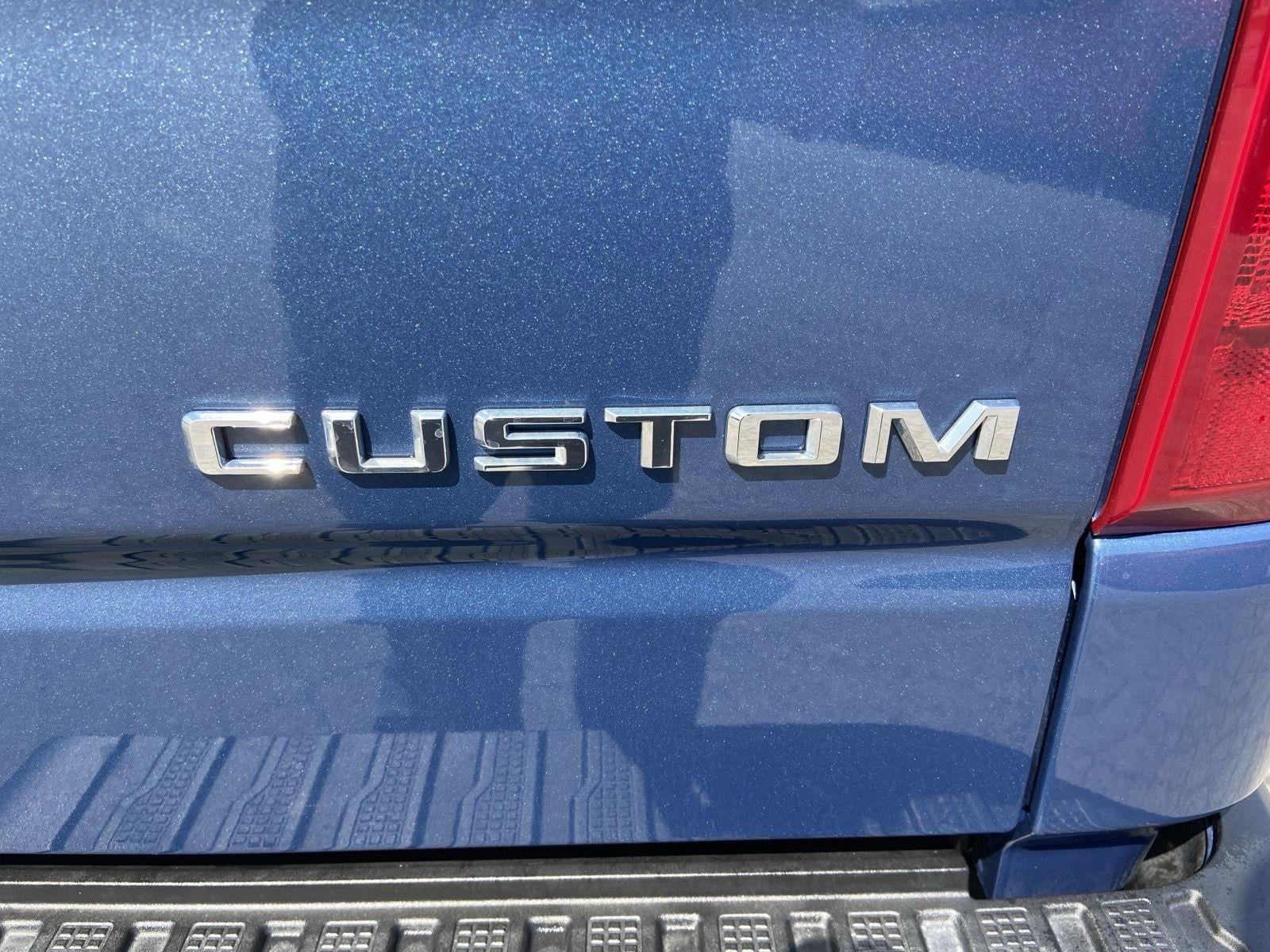 2024 Chevrolet Silverado 1500 Custom