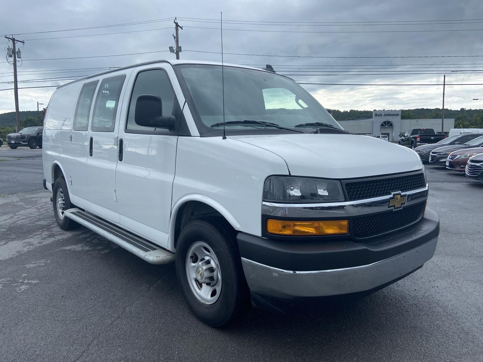 2025 Chevrolet Express Cargo Van RWD 2500 135"