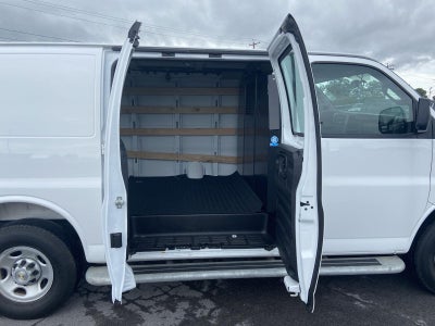 2025 Chevrolet Express Cargo Van RWD 2500 135"
