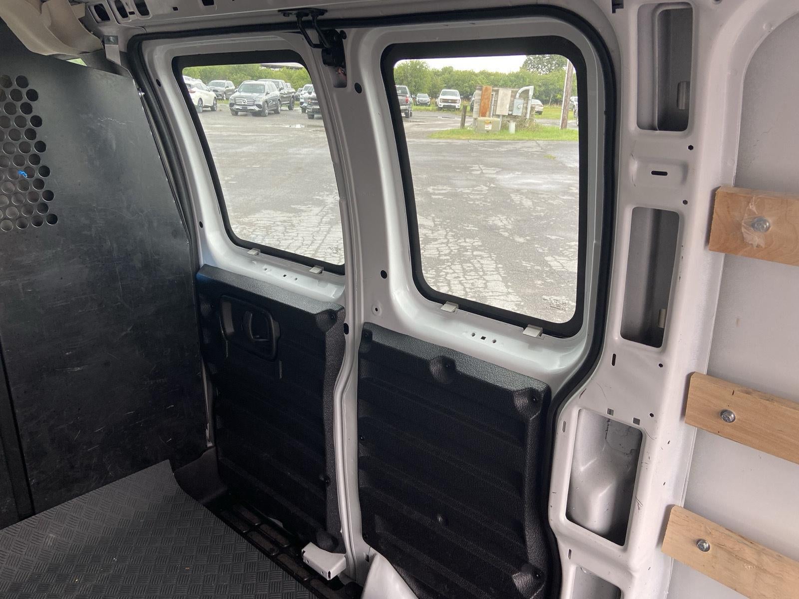 2025 Chevrolet Express Cargo Van RWD 2500 135"