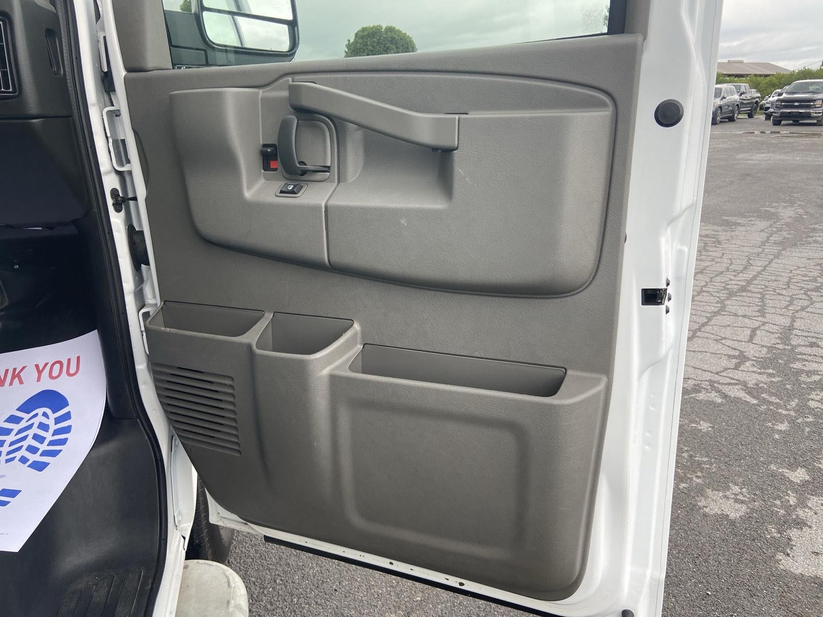 2025 Chevrolet Express Cargo Van RWD 2500 135"