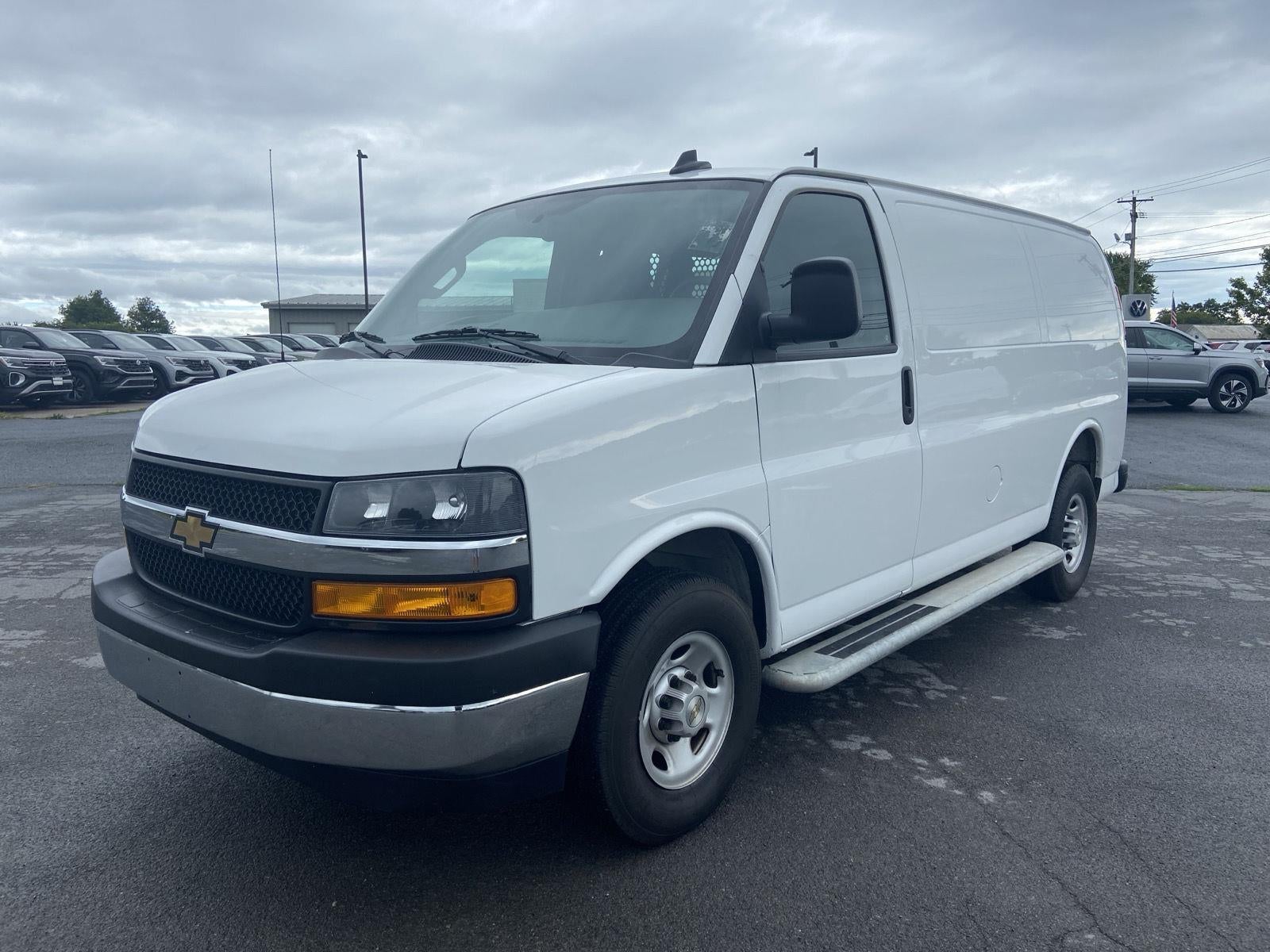 2025 Chevrolet Express Cargo Van RWD 2500 135"