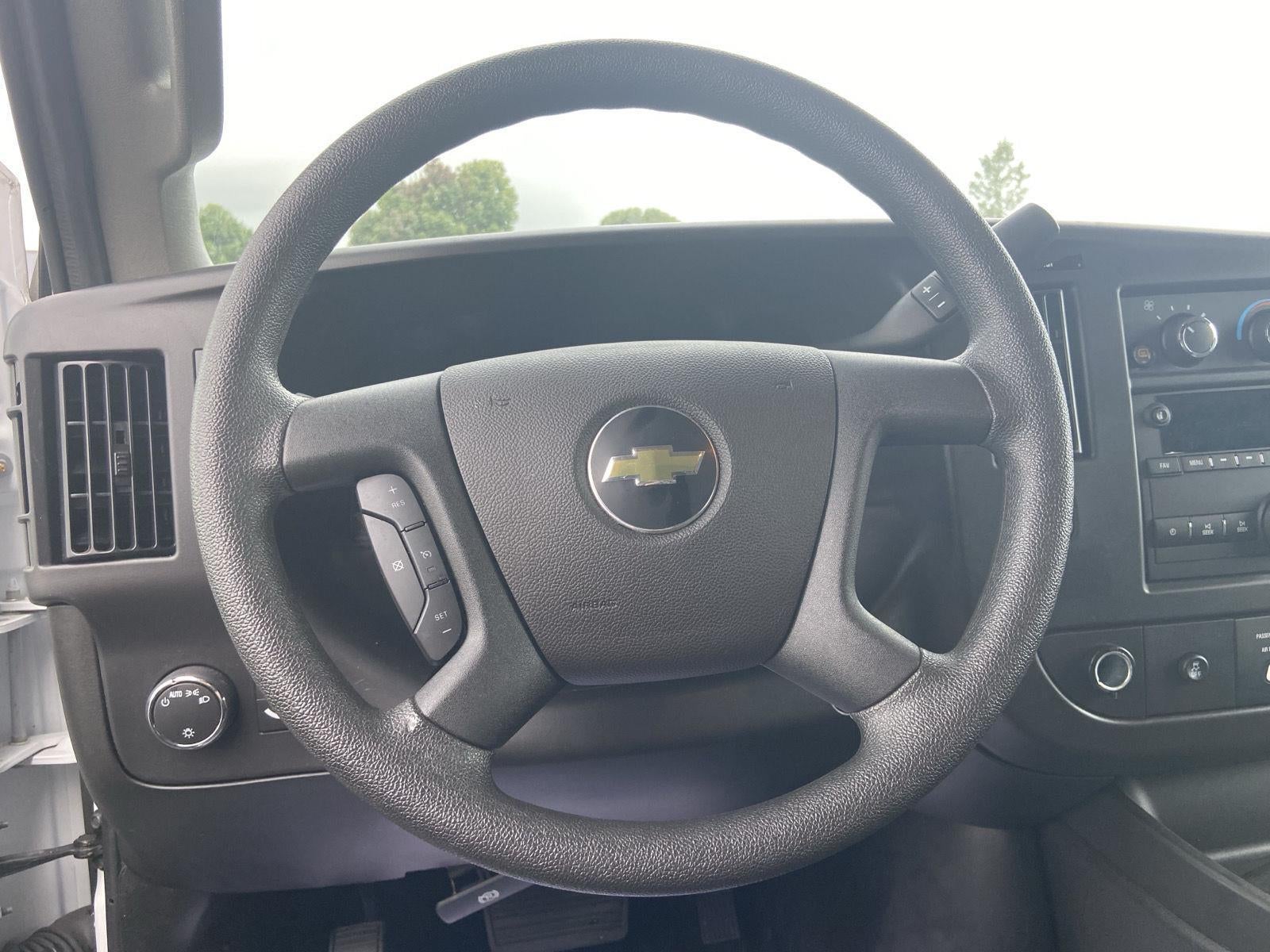 2025 Chevrolet Express Cargo Van RWD 2500 135"