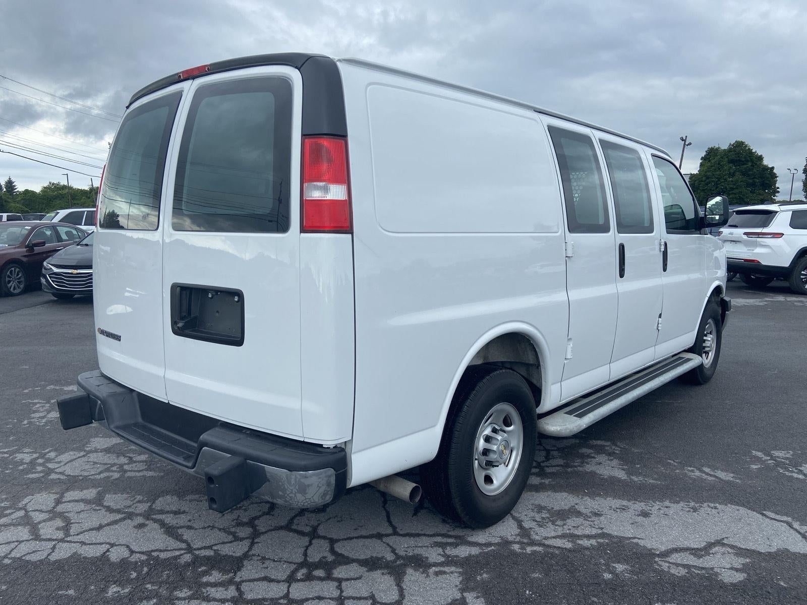2025 Chevrolet Express Cargo Van RWD 2500 135"