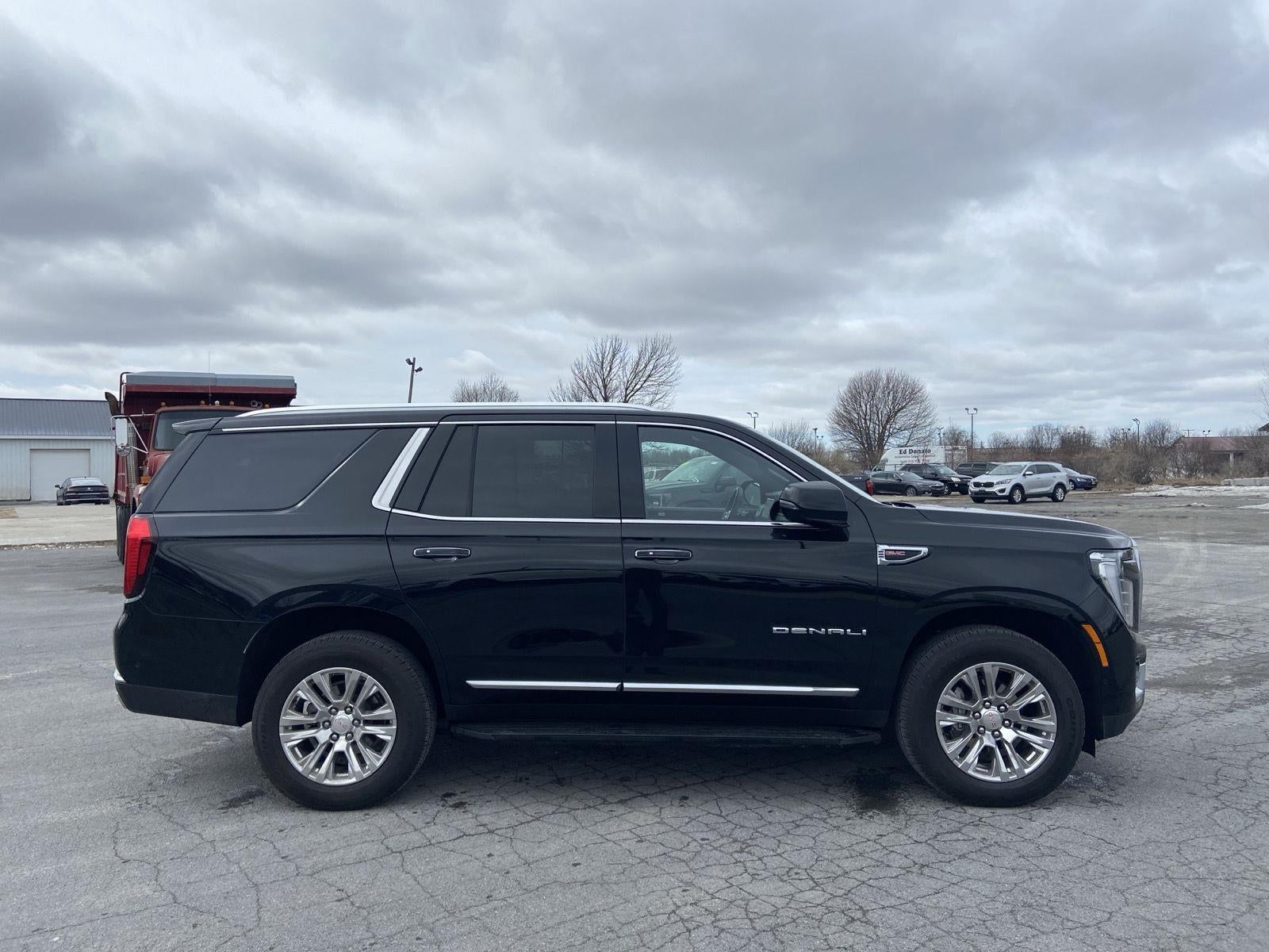 2025 GMC Yukon Denali