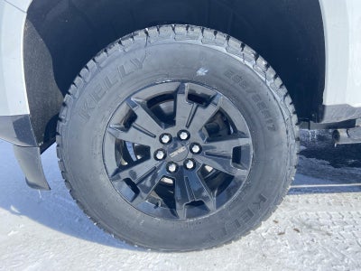 2022 GMC Canyon 4WD AT4 w/Leather