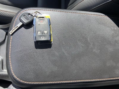 2022 GMC Canyon 4WD AT4 w/Leather