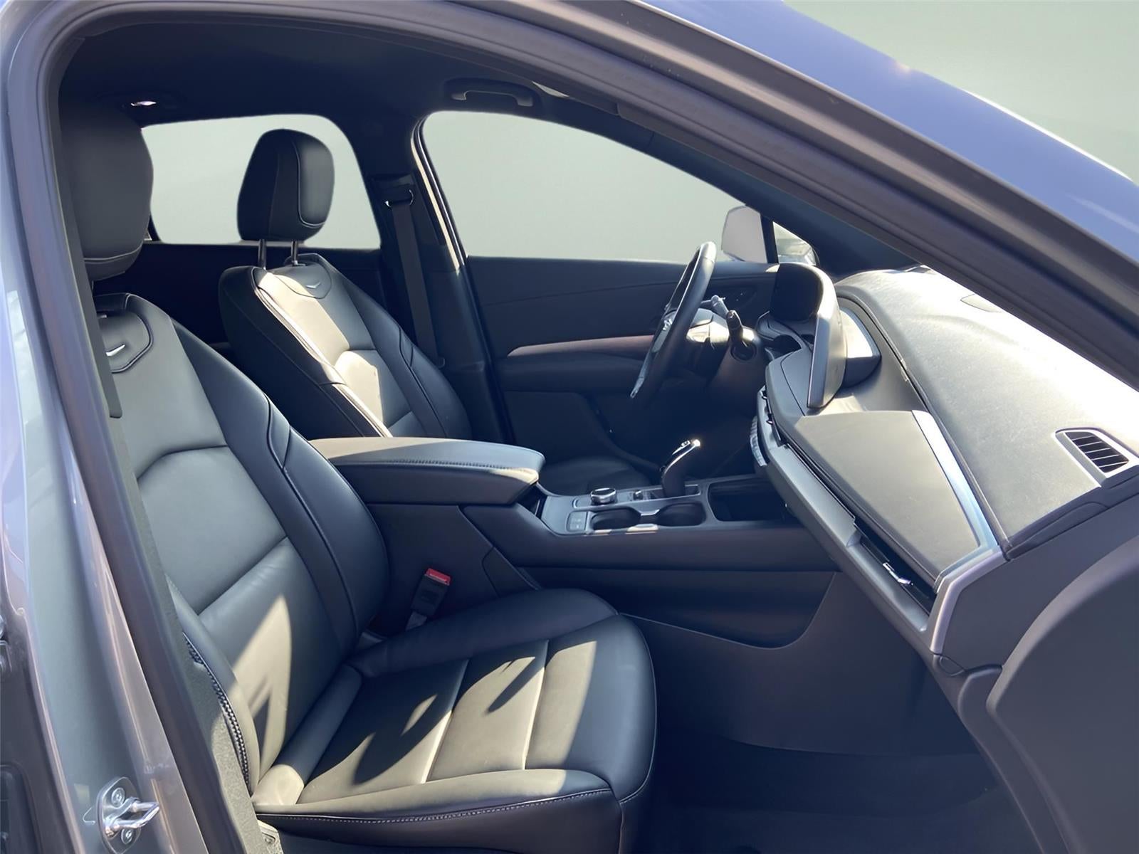 2025 Cadillac XT4 AWD Premium Luxury