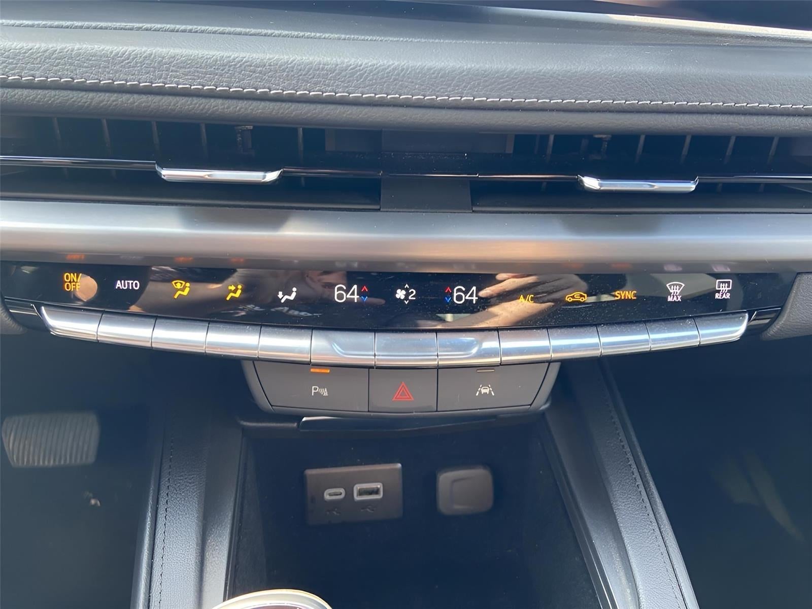 2025 Cadillac XT4 AWD Premium Luxury