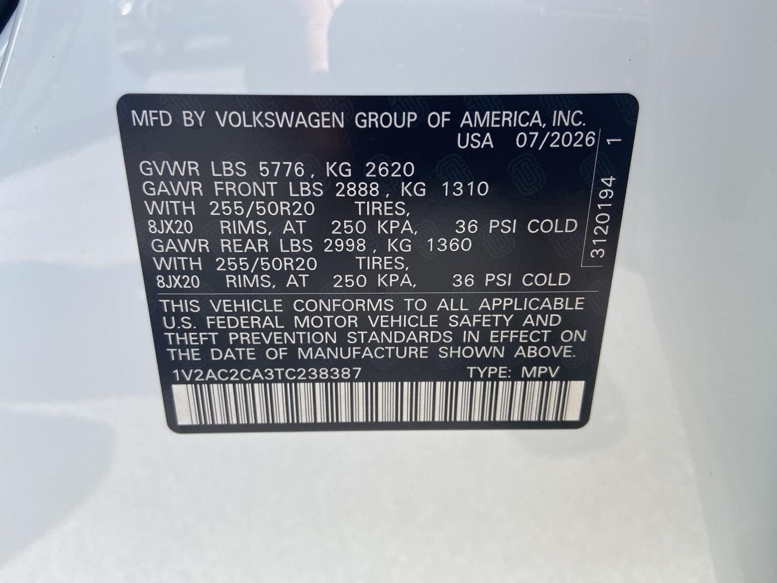 2026 Volkswagen Atlas Cross Sport 2.0T SEL R-Line Black