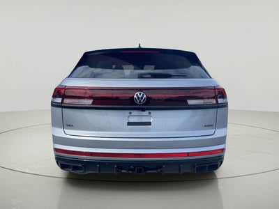 2026 Volkswagen Atlas Cross Sport 2.0T SEL R-Line Black
