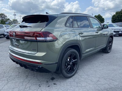 2026 Volkswagen Atlas Cross Sport 2.0T SEL R-Line Black