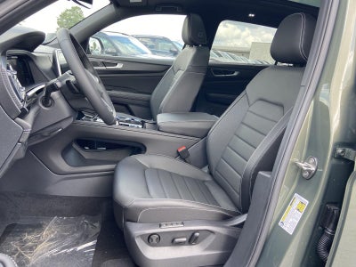 2026 Volkswagen Atlas Cross Sport 2.0T SEL R-Line Black