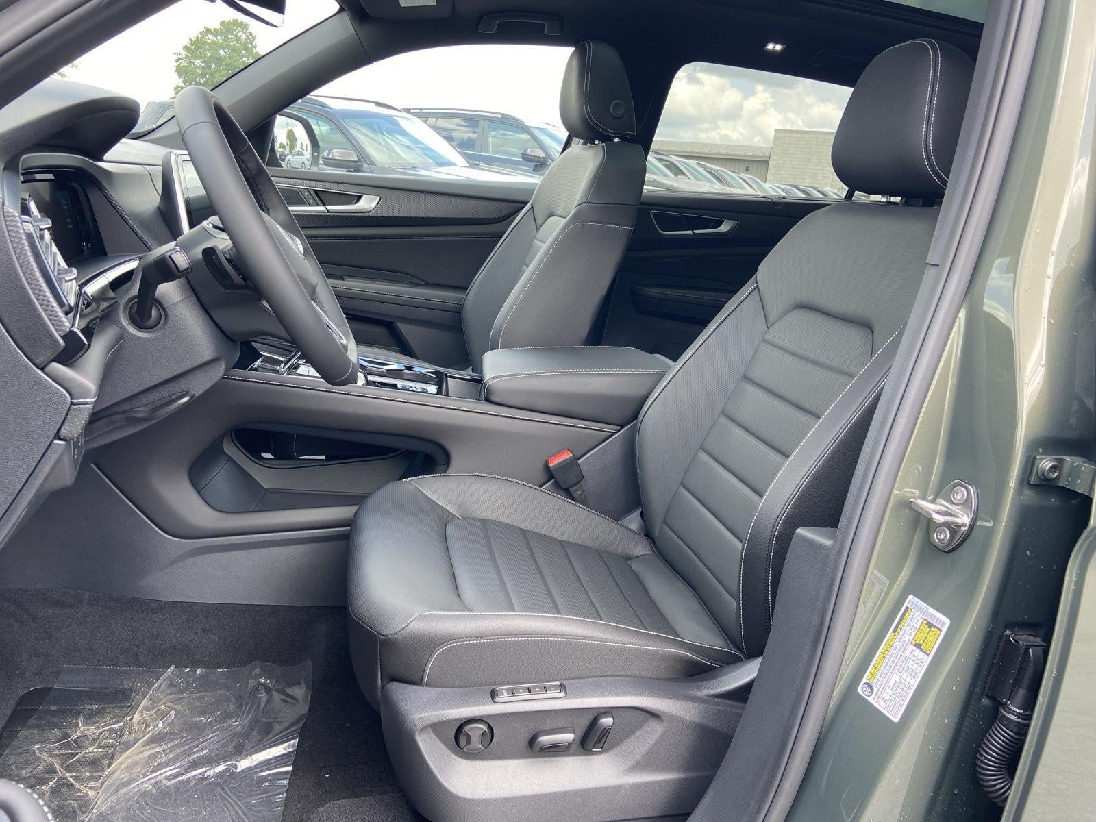 2026 Volkswagen Atlas Cross Sport 2.0T SEL R-Line Black