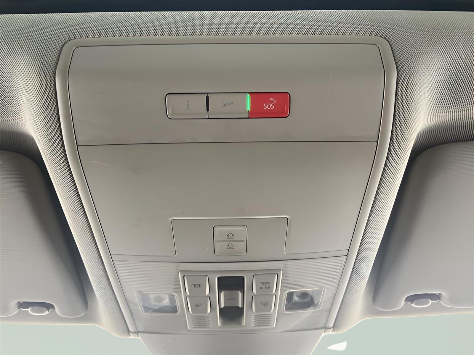 2022 Volkswagen Atlas 3.6L V6 SEL R-Line