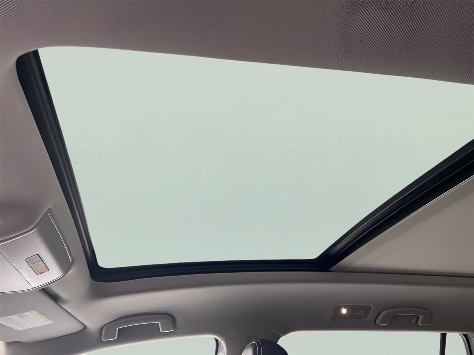 2022 Volkswagen Atlas 3.6L V6 SEL R-Line