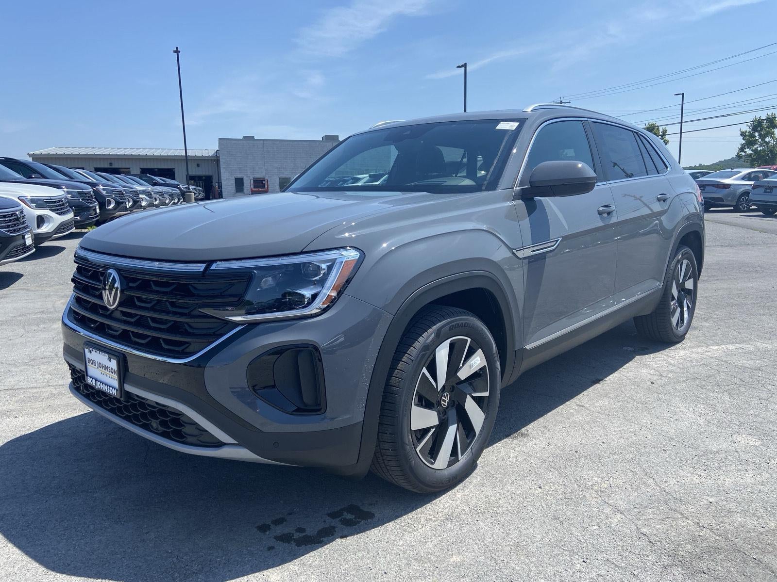 2026 Volkswagen Atlas Cross Sport 2.0T SEL