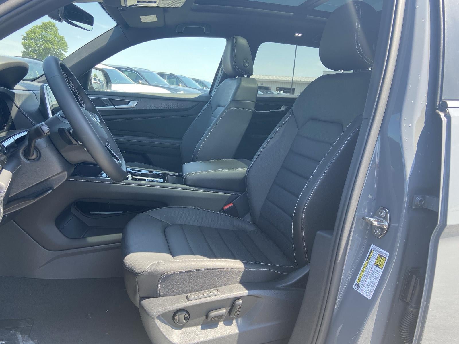 2026 Volkswagen Atlas Cross Sport 2.0T SEL