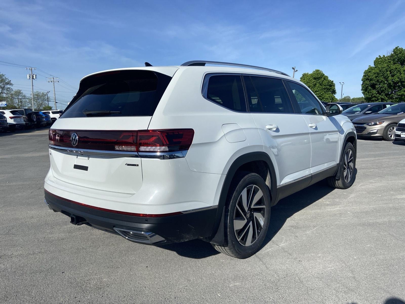 2026 Volkswagen Atlas 2.0T SEL