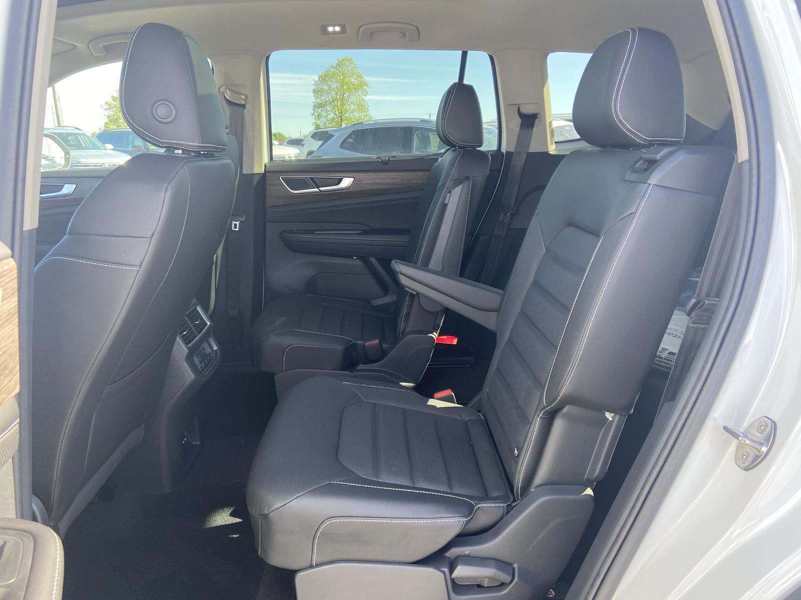 2026 Volkswagen Atlas 2.0T SEL
