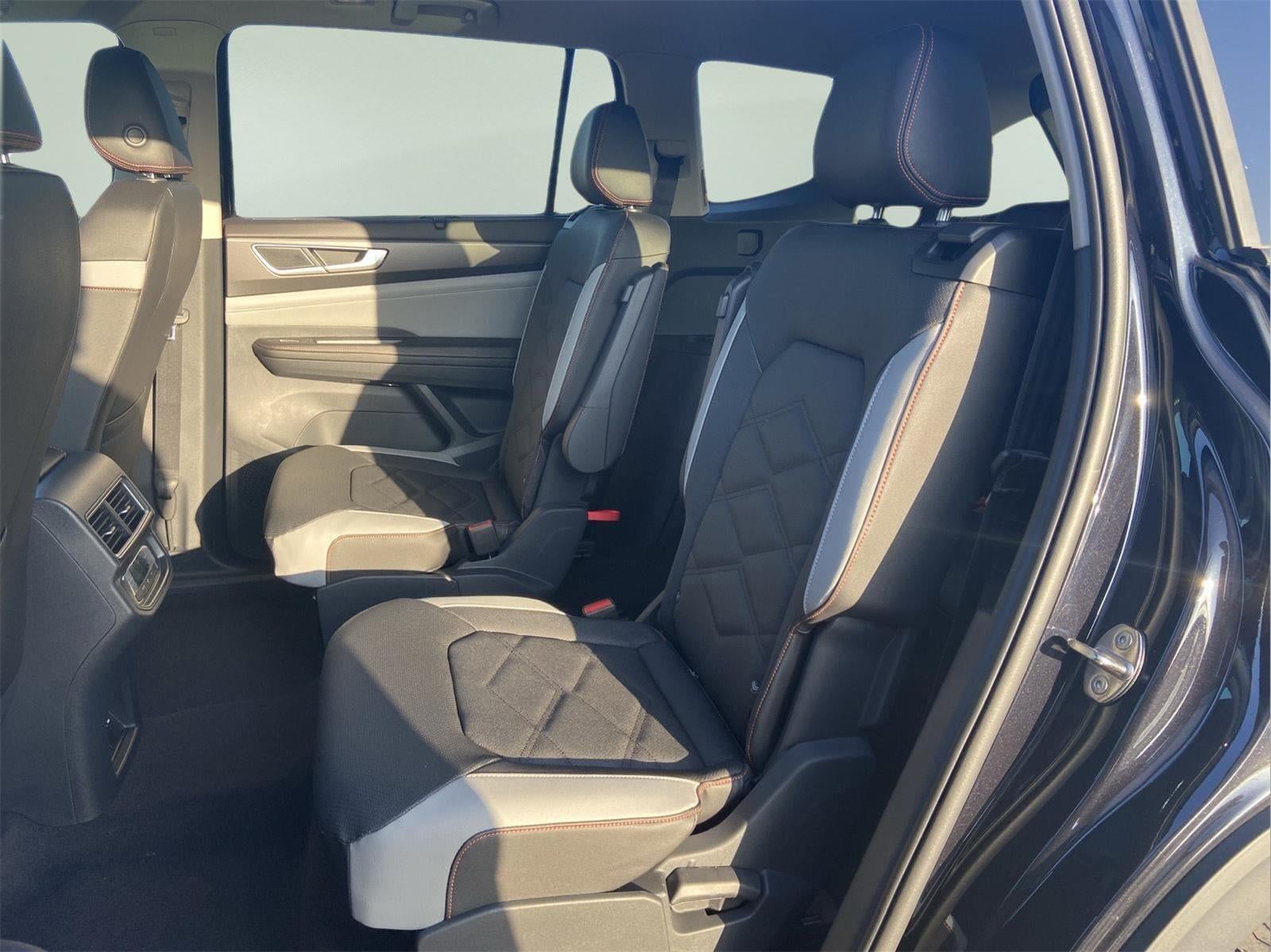 2026 Volkswagen Atlas 2.0T Peak Edition