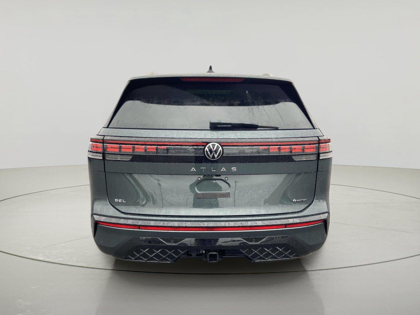 2027 Volkswagen Atlas SEL Premium R-Line