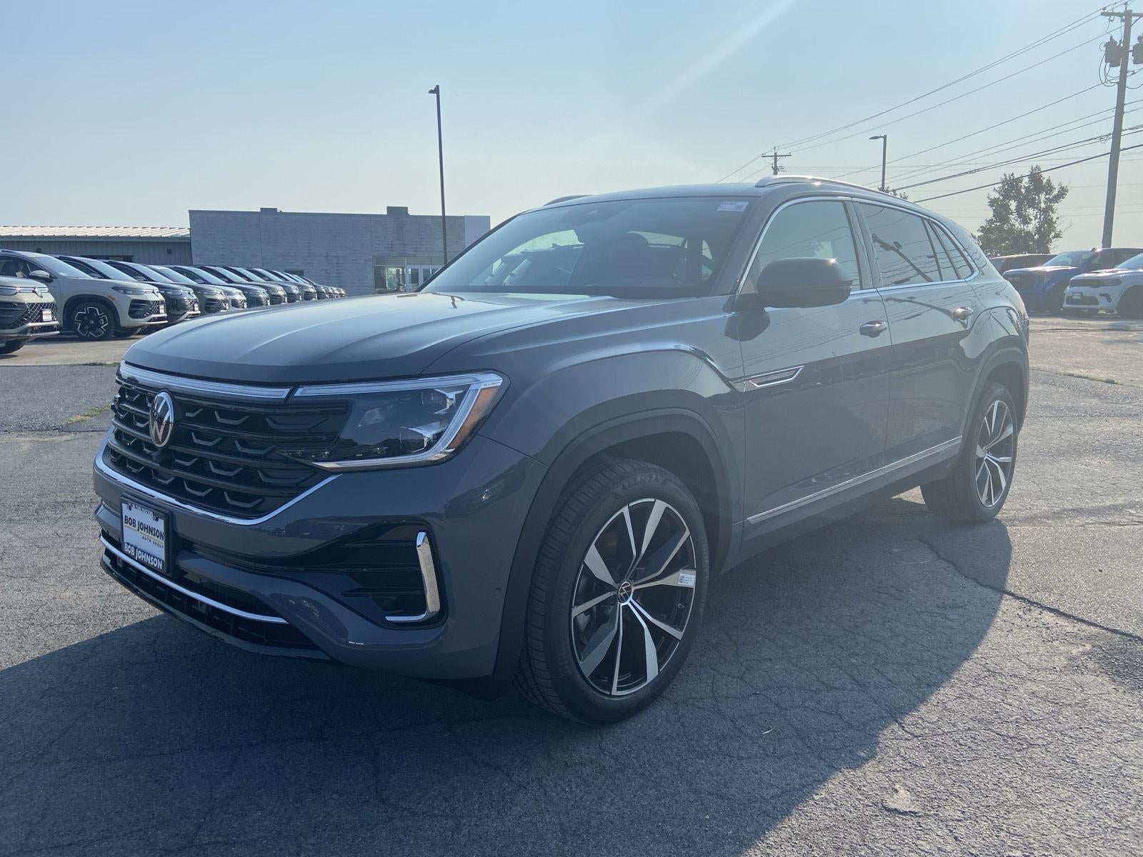 2026 Volkswagen Atlas Cross Sport 2.0T SEL Premium R-Line