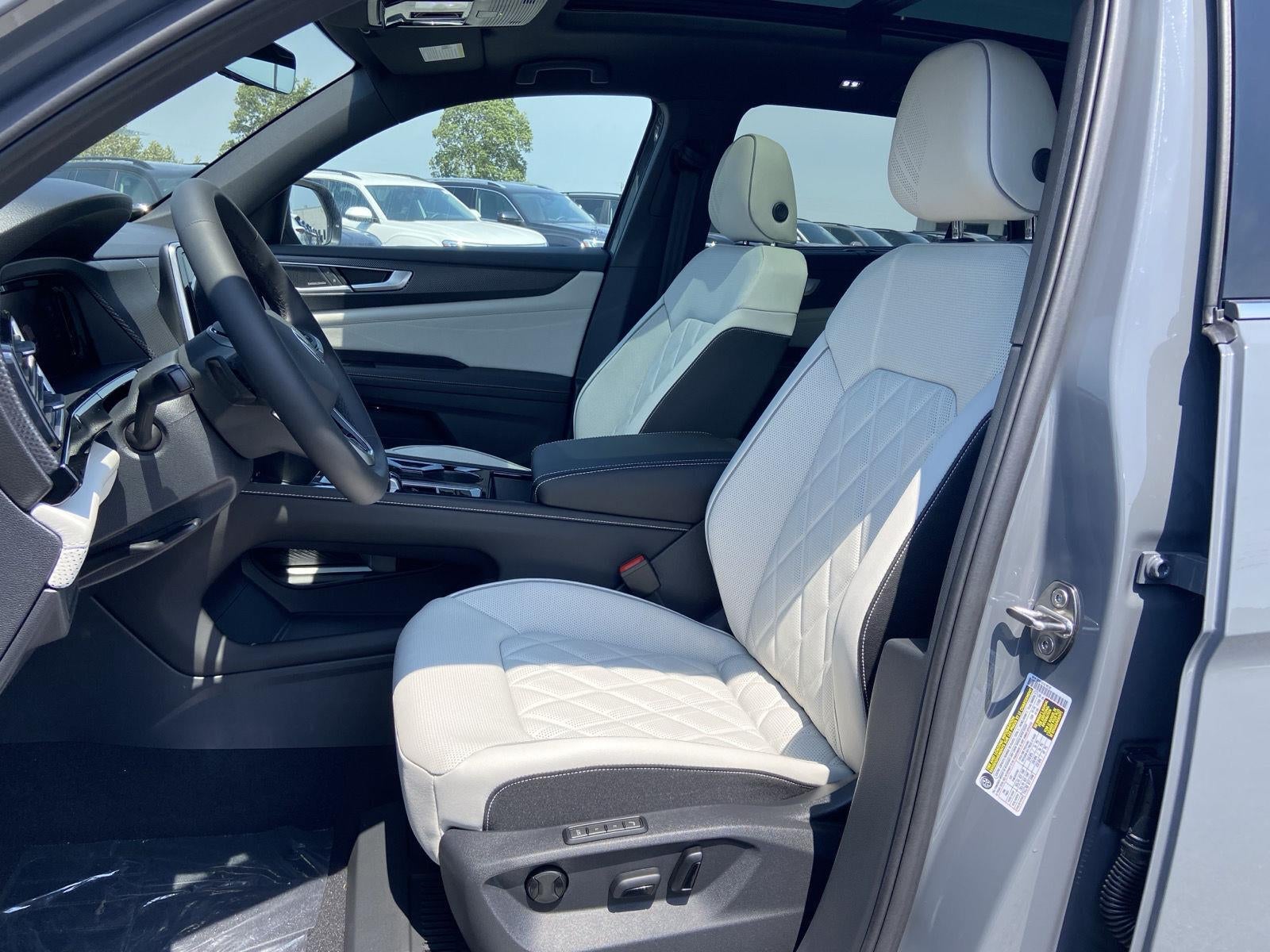 2026 Volkswagen Atlas Cross Sport 2.0T SEL Premium R-Line