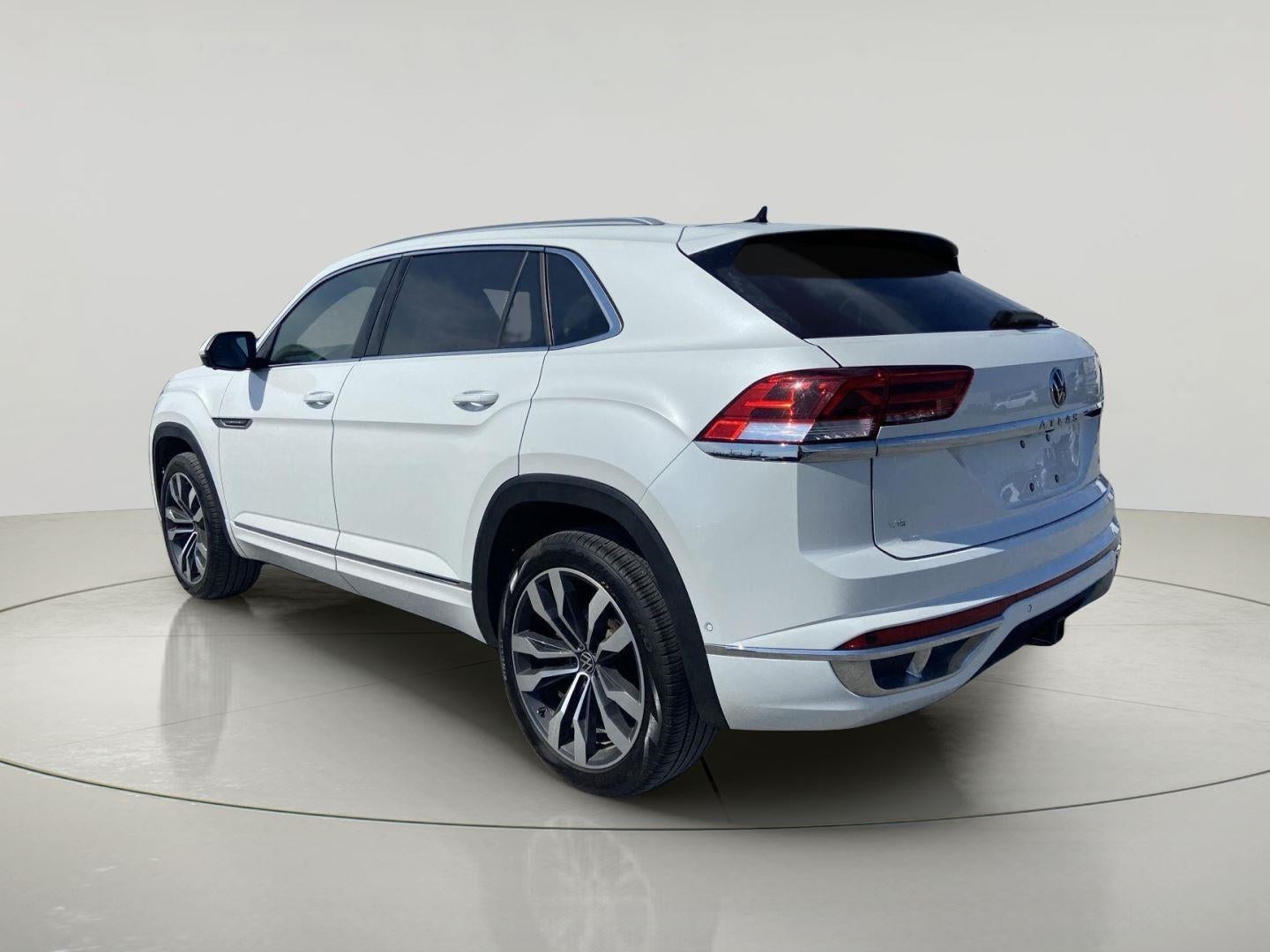 2022 Volkswagen Atlas Cross Sport 3.6L V6 SEL Premium R-Line