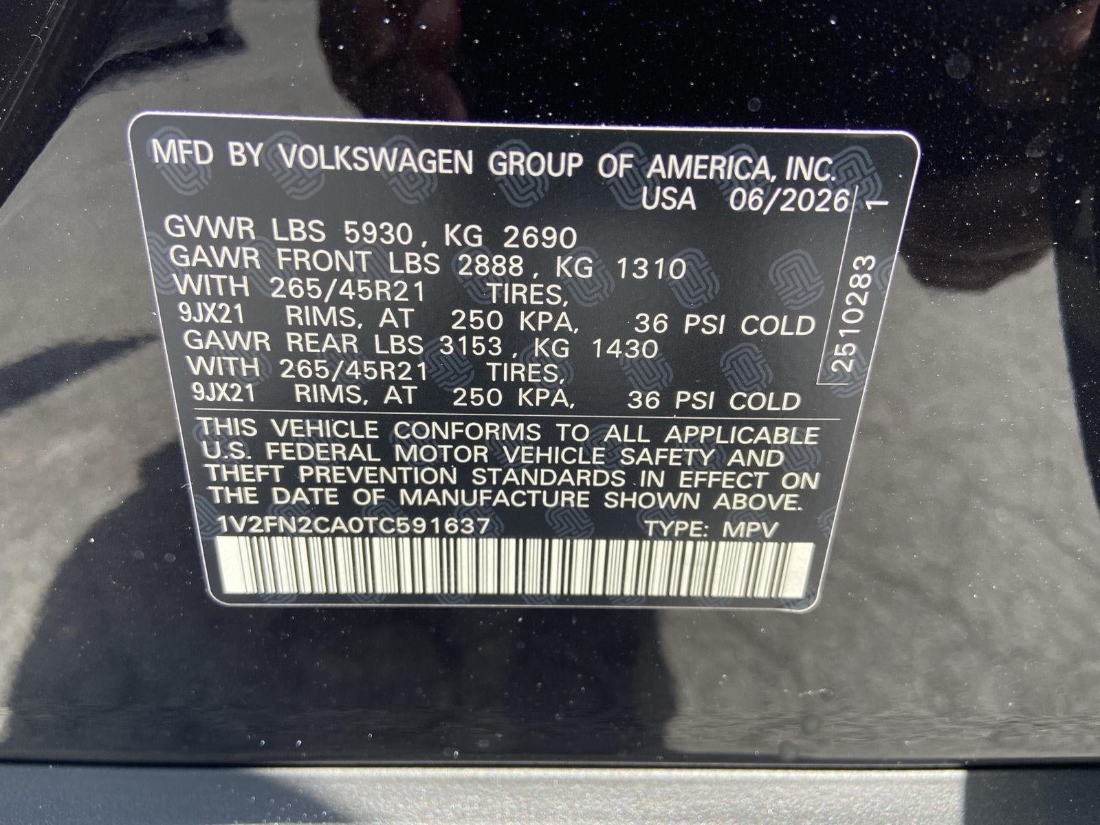 2026 Volkswagen Atlas 2.0T SEL Premium R-Line