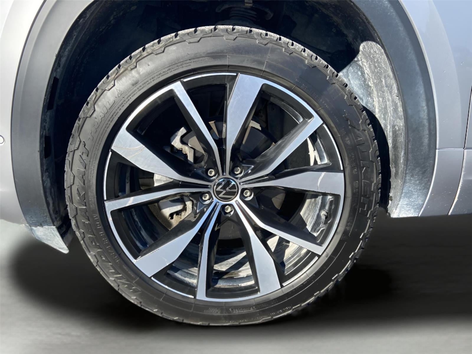 2024 Volkswagen Atlas 2.0T SEL Premium R-Line