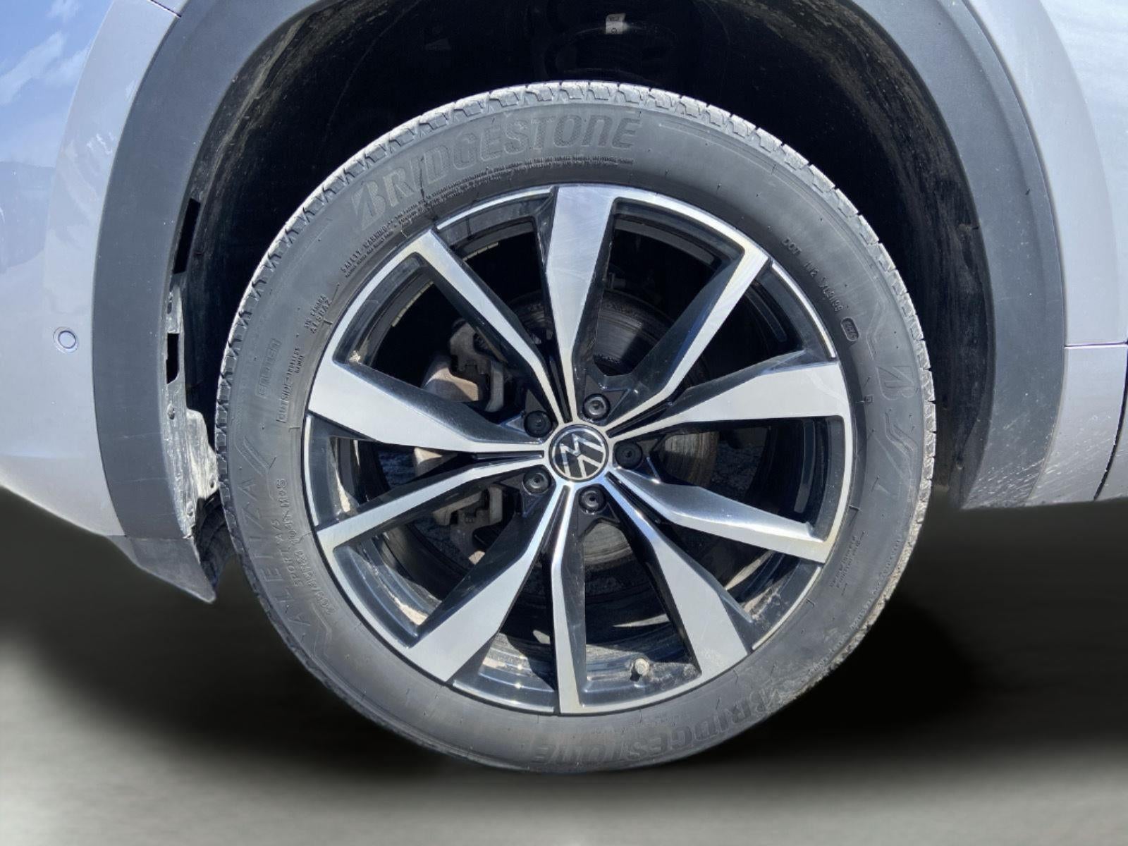 2025 Volkswagen Atlas 2.0T SEL Premium R-Line