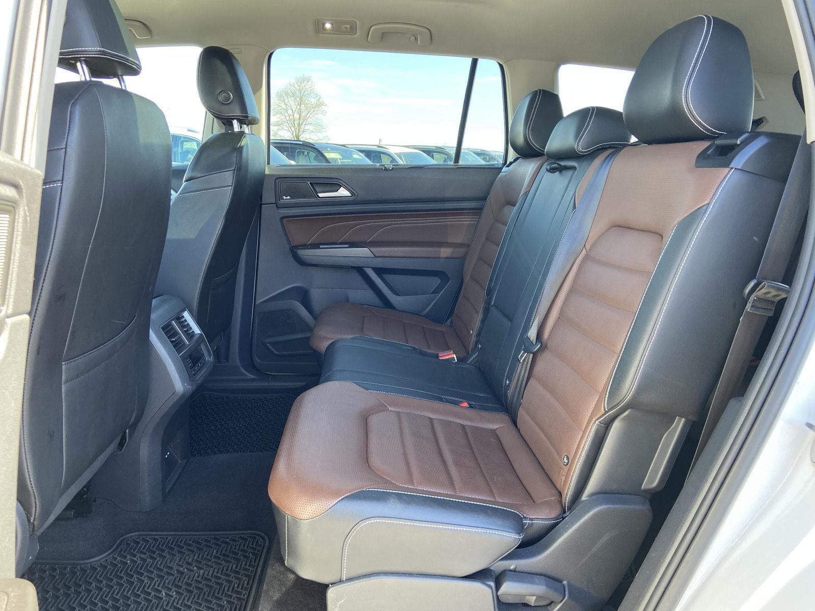 2023 Volkswagen Atlas 3.6L V6 SEL Premium R-Line