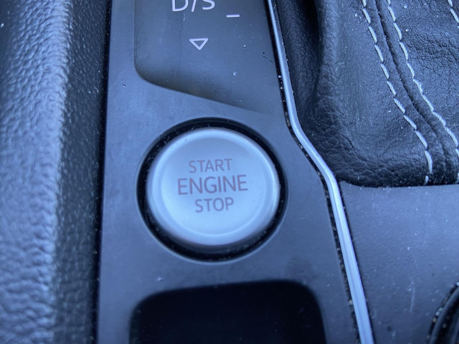 2023 Volkswagen Atlas 3.6L V6 SEL Premium R-Line