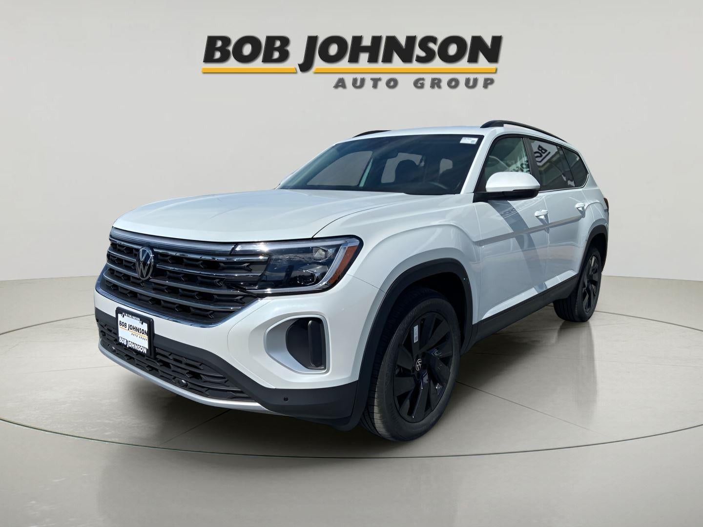 2026 Volkswagen Atlas 2.0T SE w/ Technology