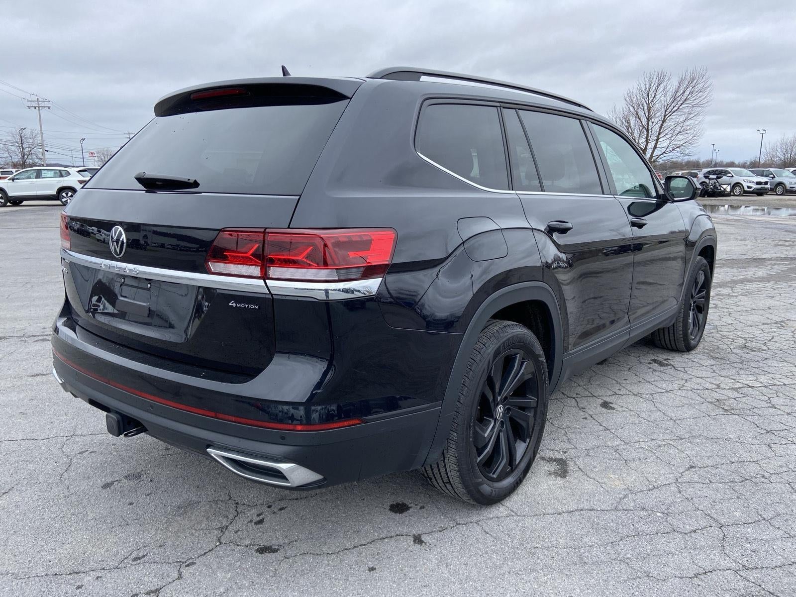 2023 Volkswagen Atlas 3.6L V6 SE w/Technology