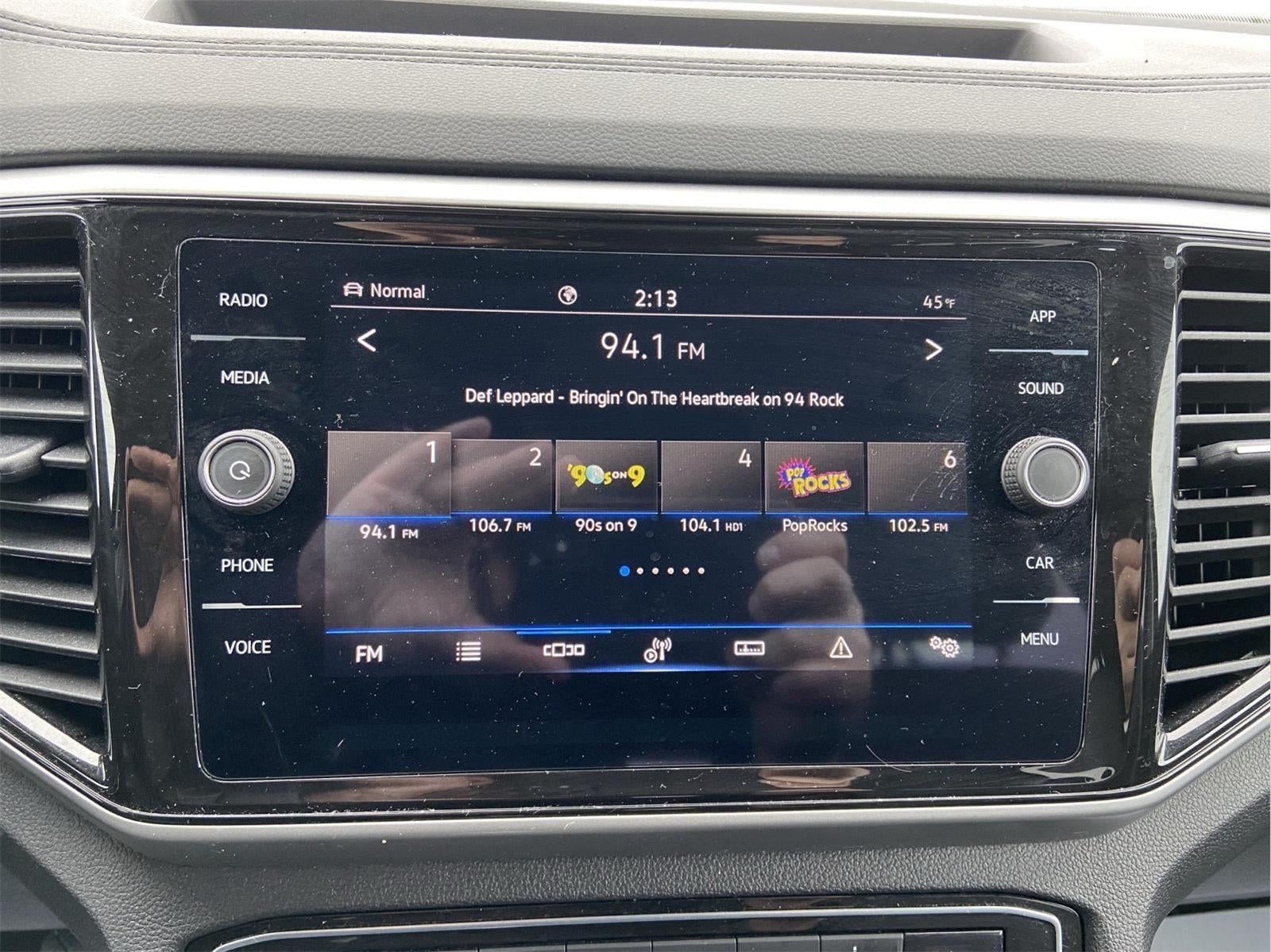 2023 Volkswagen Atlas 3.6L V6 SE w/Technology