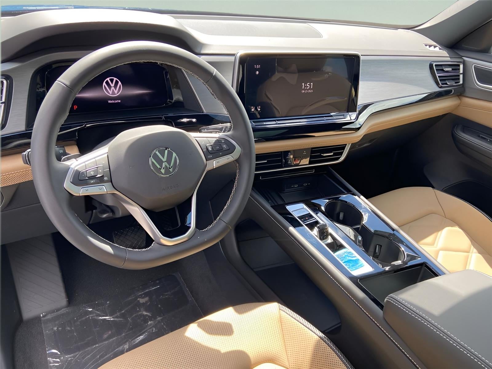 2026 Volkswagen Atlas Cross Sport 2.0T SE w/Technology