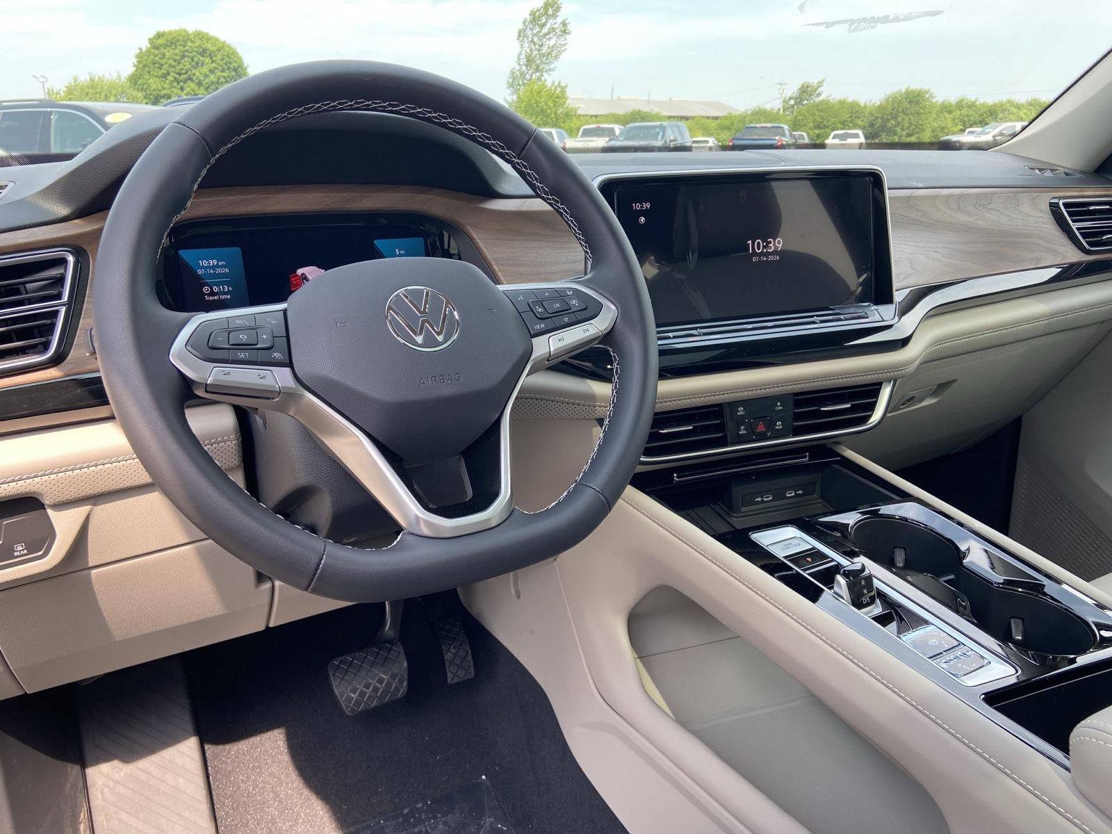 2026 Volkswagen Atlas 2.0T SE w/Technology