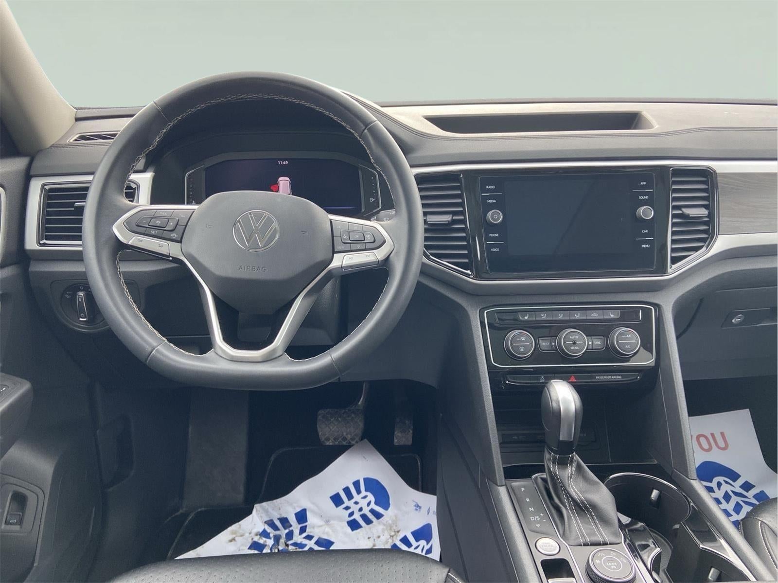 2022 Volkswagen Atlas 3.6L V6 SE w/Technology