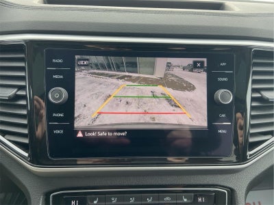 2022 Volkswagen Atlas 3.6L V6 SE w/Technology