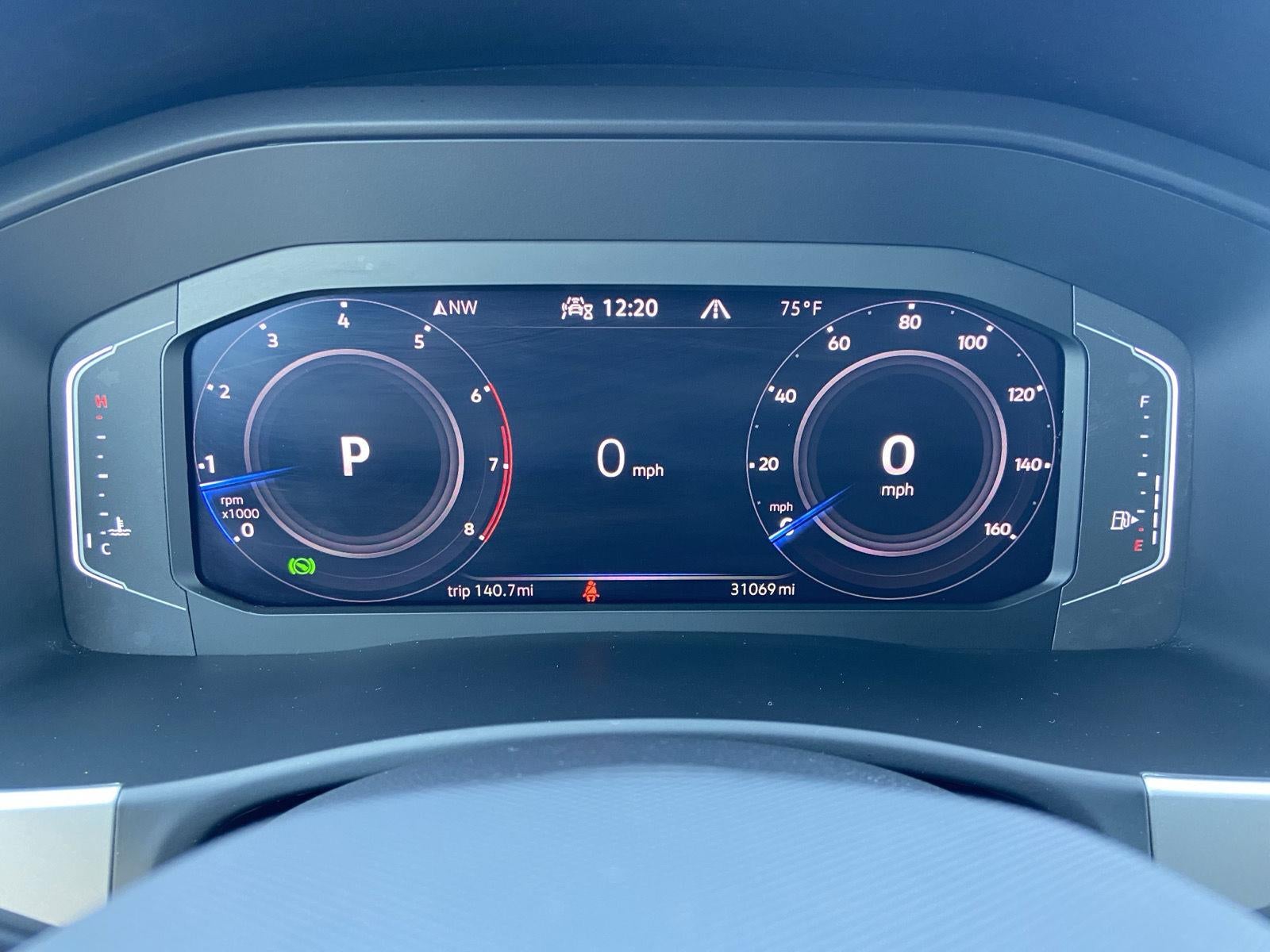 2023 Volkswagen Atlas 3.6L V6 SE w/Technology