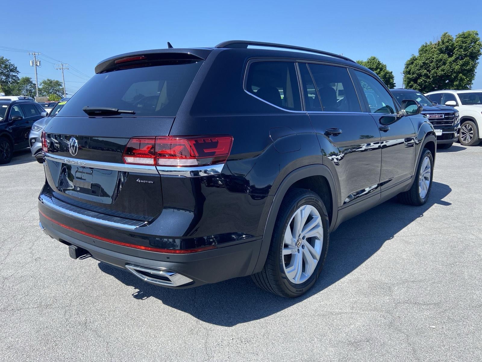 2023 Volkswagen Atlas 3.6L V6 SE w/Technology