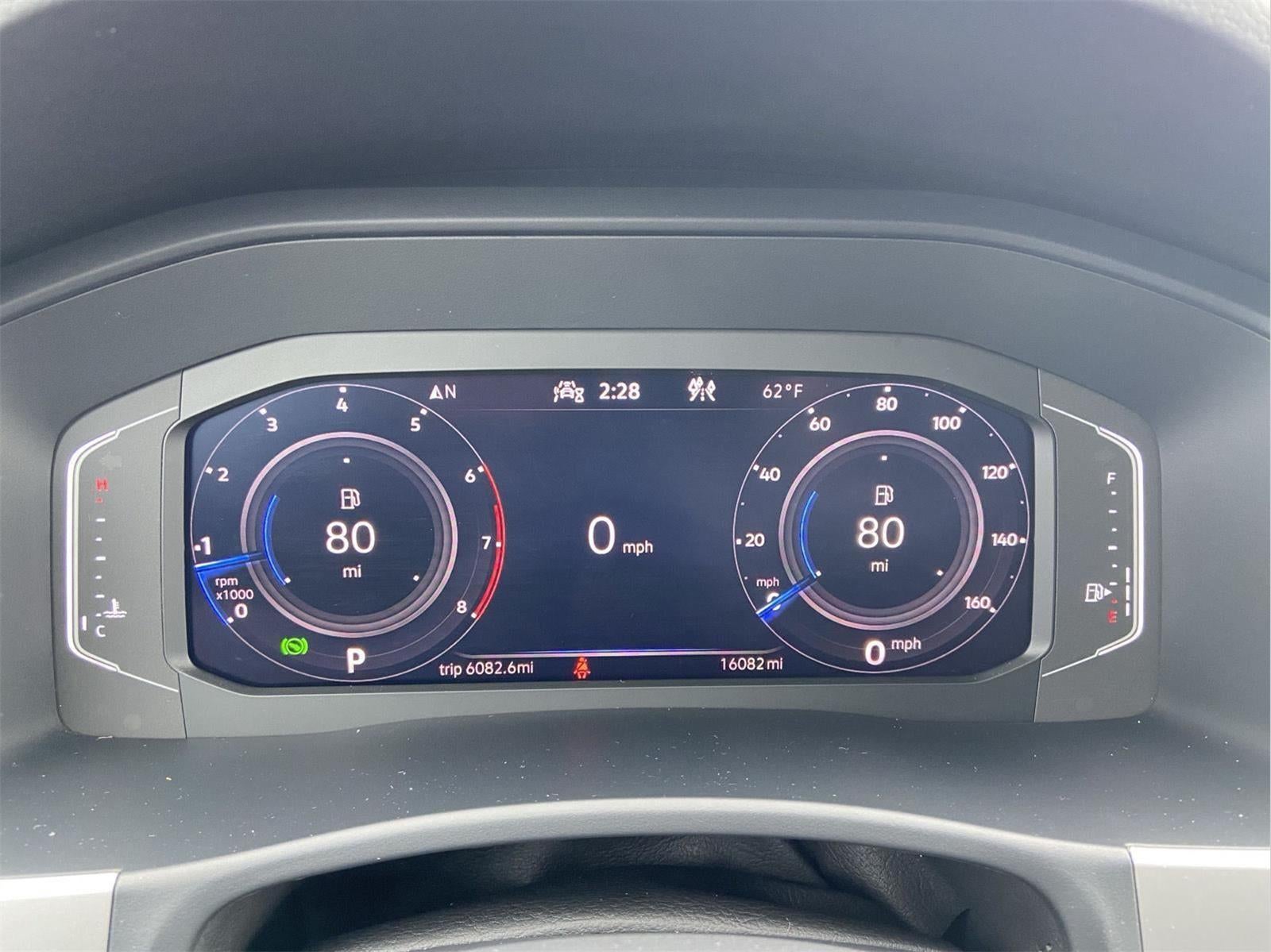 2023 Volkswagen Atlas 3.6L V6 SE w/Technology