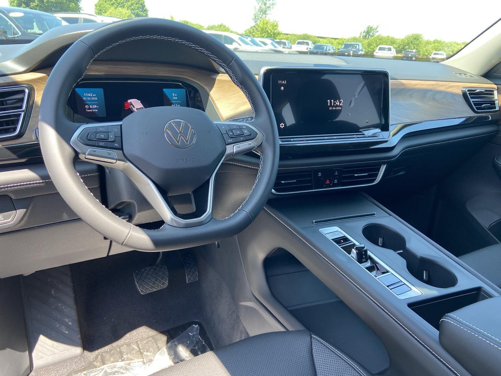 2026 Volkswagen Atlas 2.0T SE