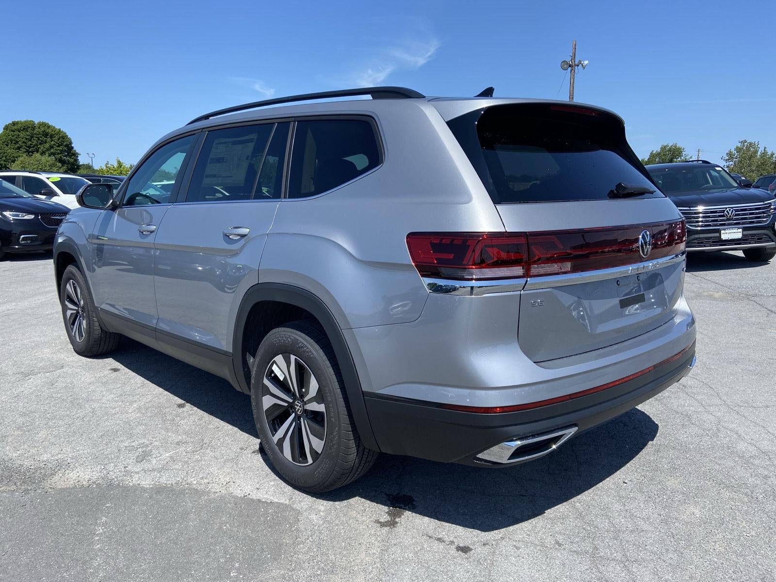 2026 Volkswagen Atlas 2.0T SE