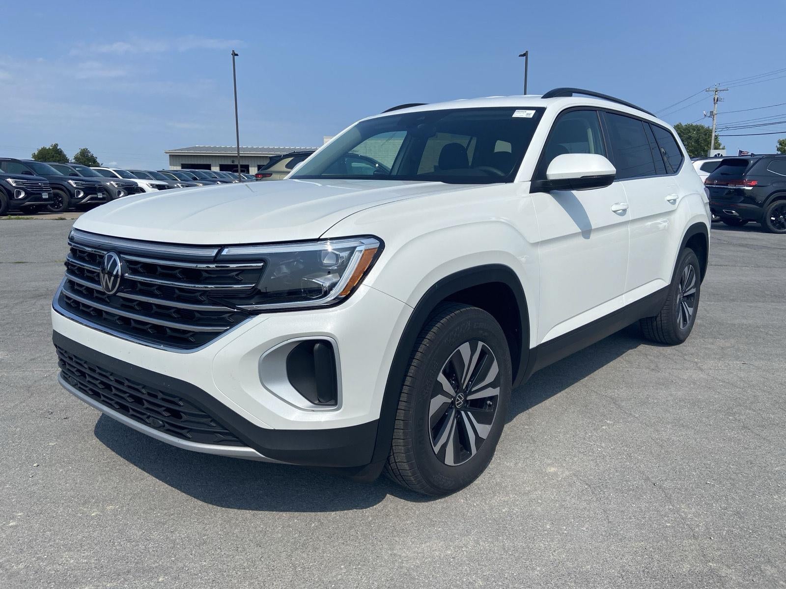 2026 Volkswagen Atlas 2.0T SE