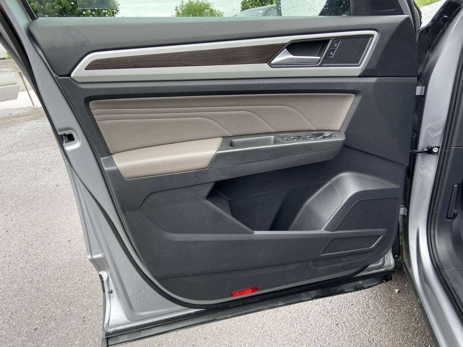 2023 Volkswagen Atlas 2.0T SE