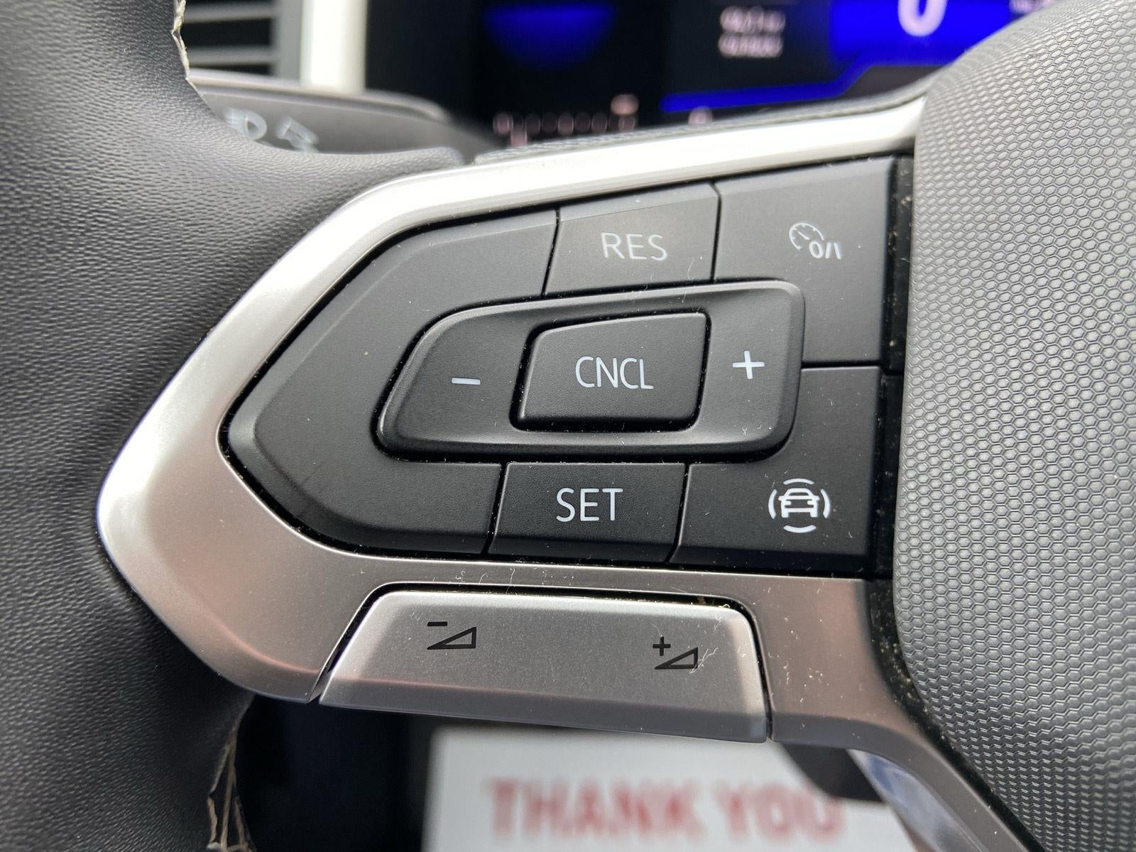 2023 Volkswagen Atlas 2.0T SE